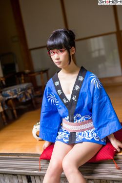 征服臭屁男高中生只需一晚